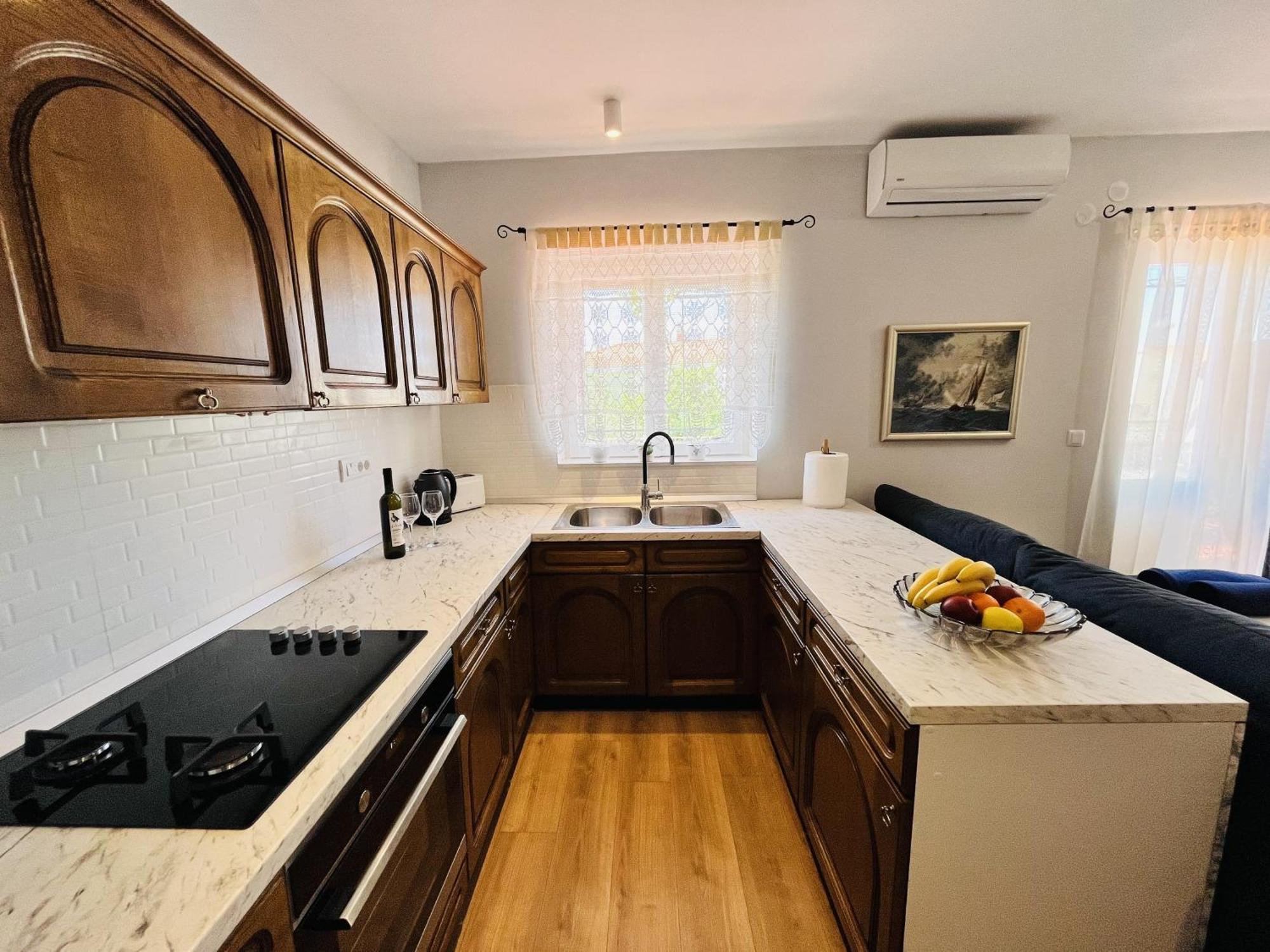 Apartments And Rooms With Parking Space Makarska - 18028 Habitación foto